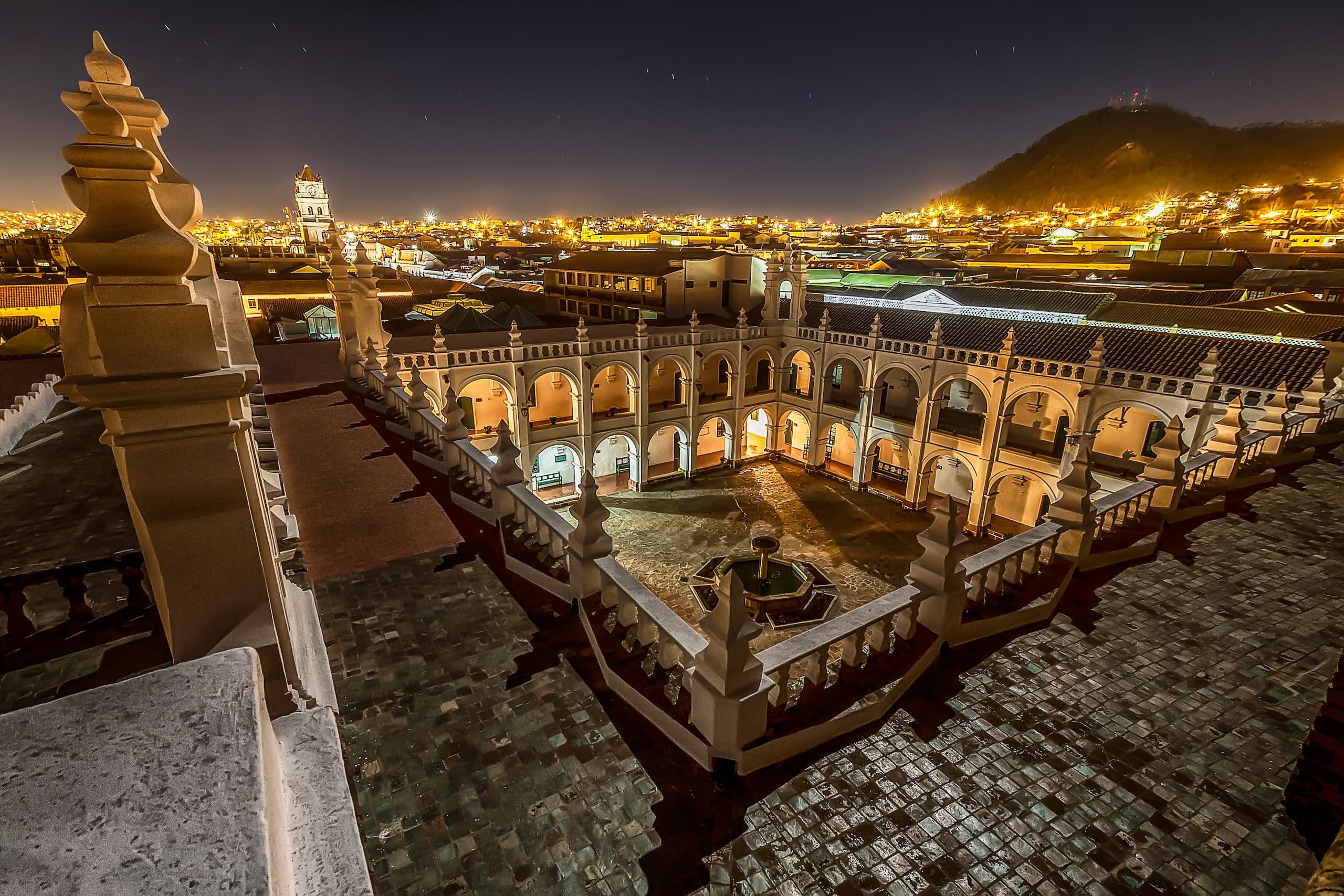 Sucre, ciudad blanca, Capital constitucional de Bolivia