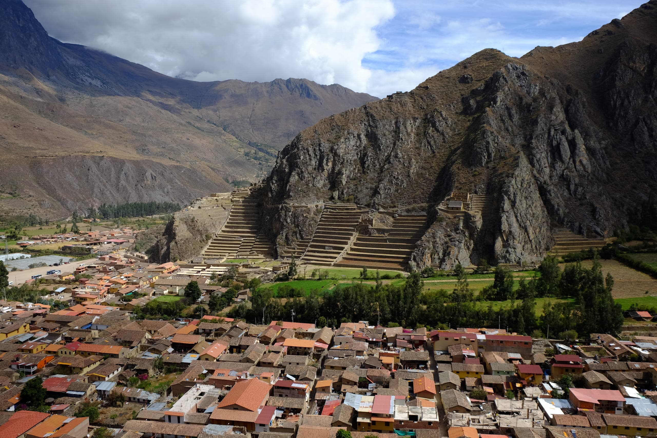 Ruinas incas de Ollantaytambo en el Valle Sagrado, Cusco